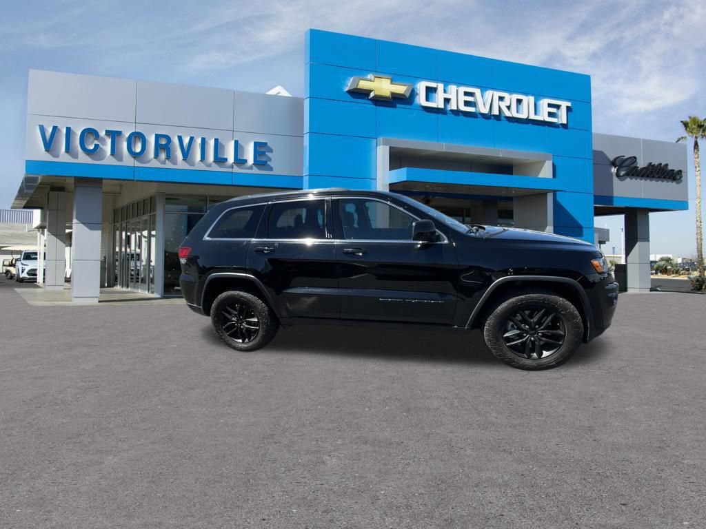 Used 2021 Jeep Grand Cherokee Laredo AWD/4WD image 4