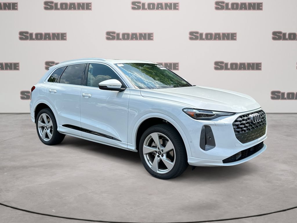 Certified 2025 Audi Q5 Premium Plus w/ Premium Plus AWD/4WD image 7
