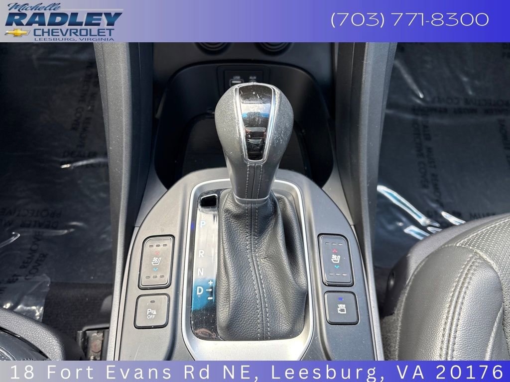 Used 2018 Hyundai Santa Fe Sport image 22