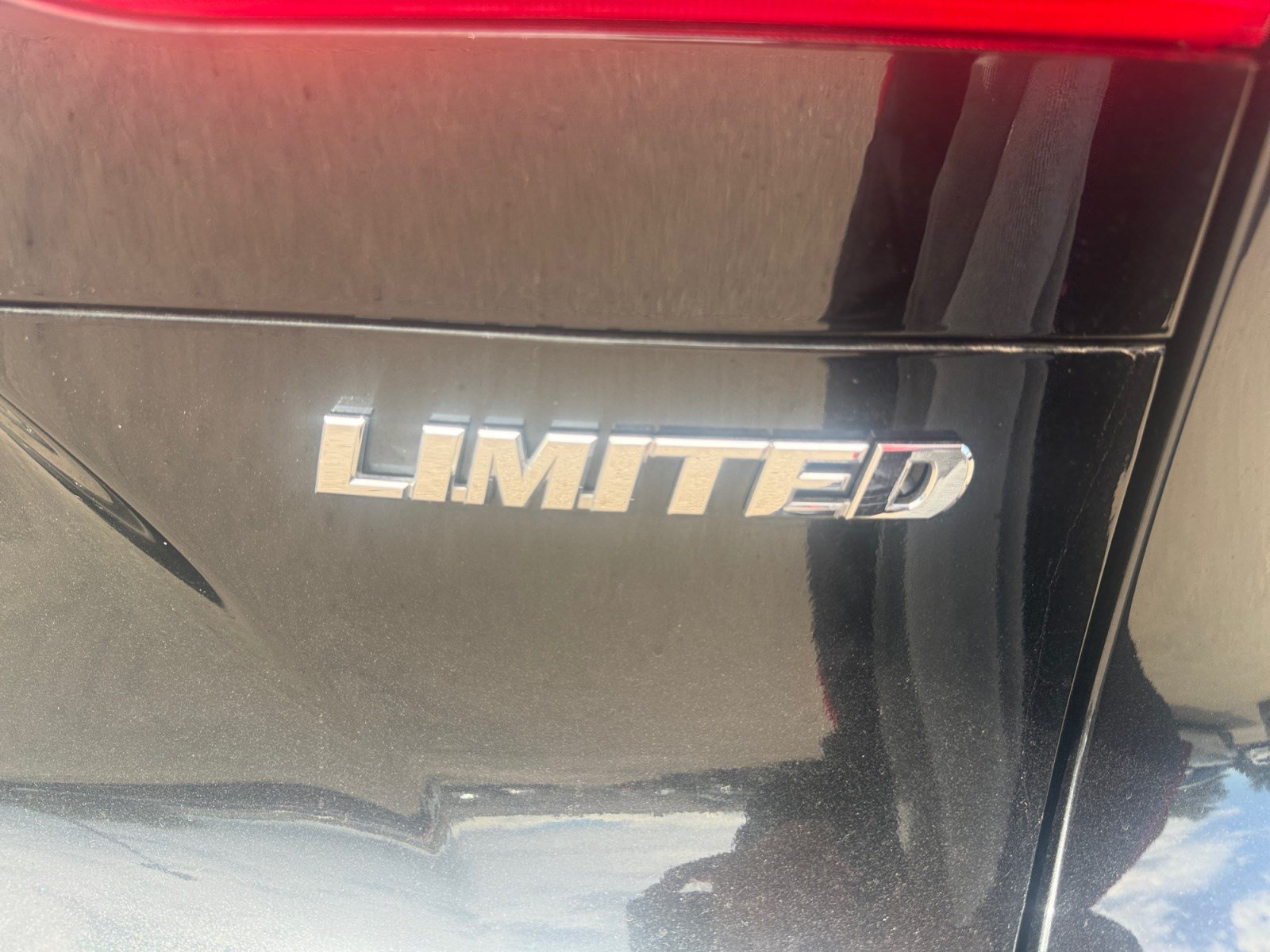 Certified 2024 Toyota Venza Limited AWD/4WD image 23