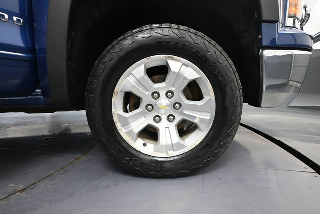 Used 2015 Chevrolet Silverado 1500 LT w/ All Star Edition AWD/4WD image 11