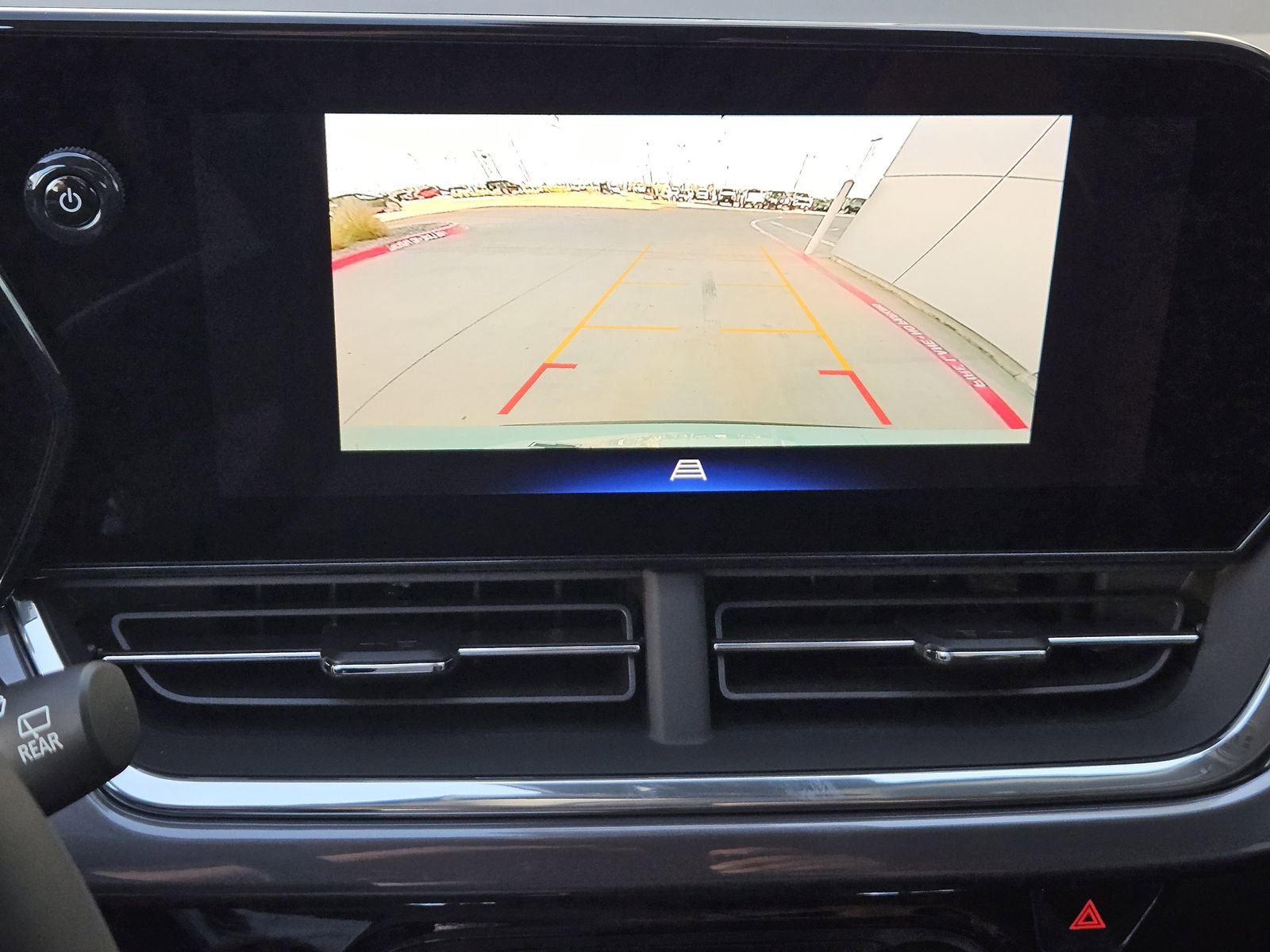 New 2026 Chevrolet Trax ACTIV w/ Sunroof Package image 20