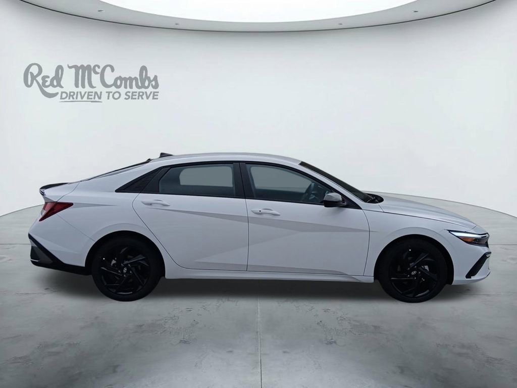 New 2026 Hyundai Elantra Sport FWD image 6