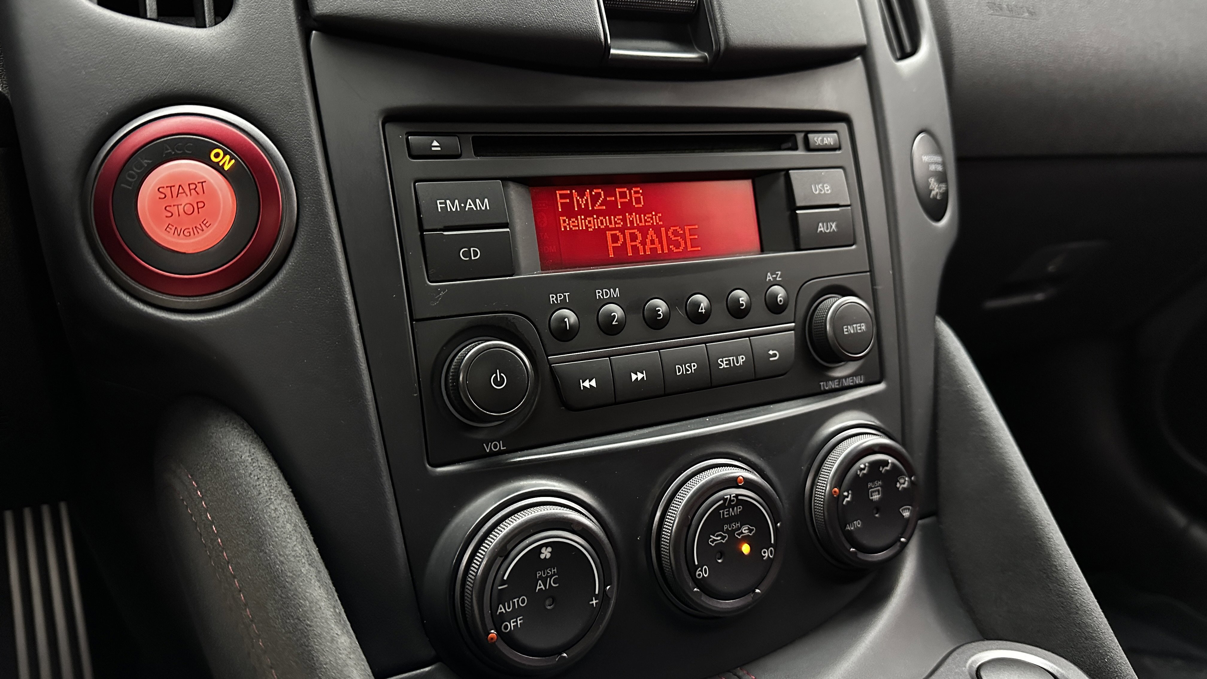 Used 2017 Nissan 370Z NISMO image 22