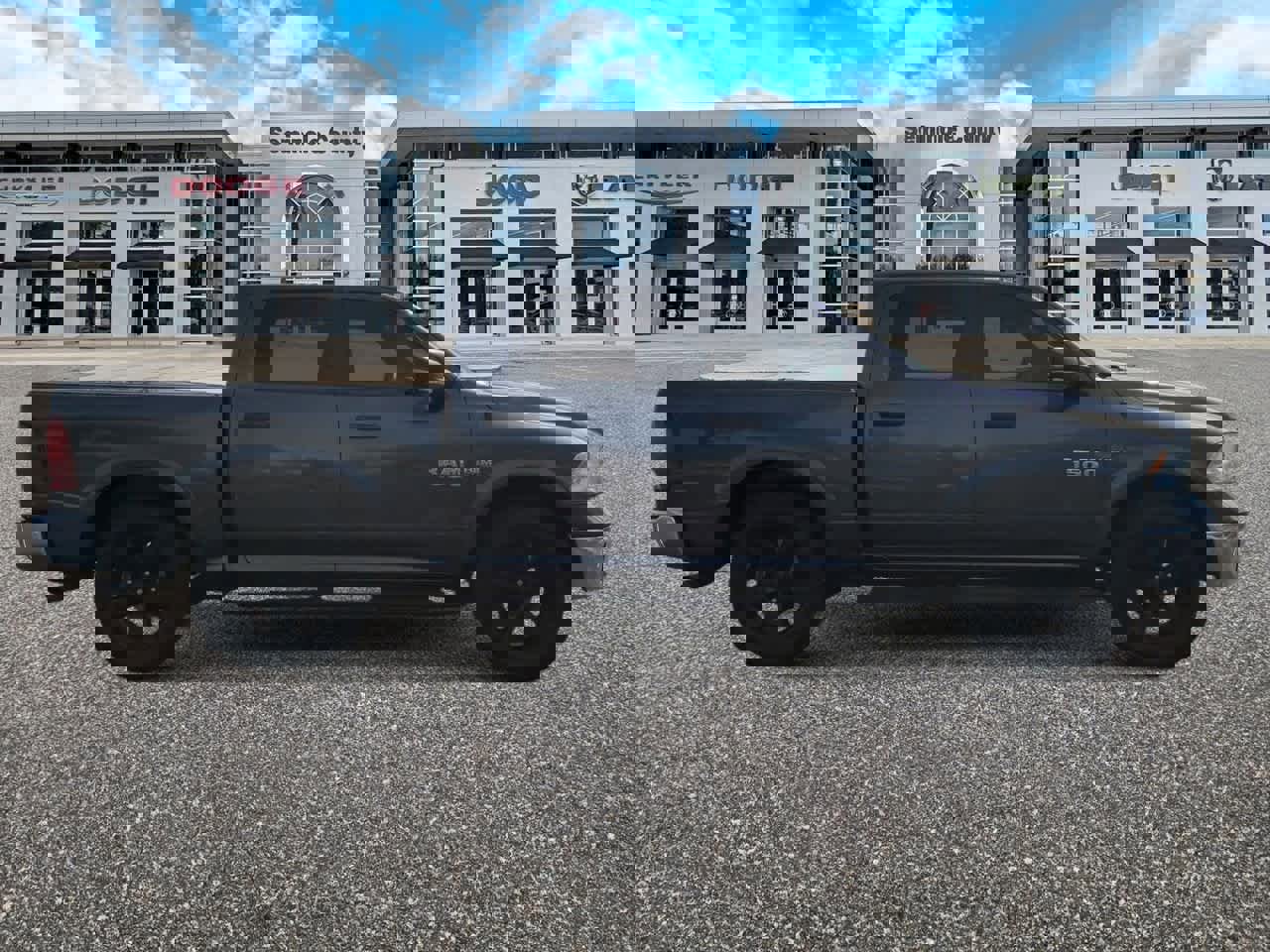 Used 2015 RAM 1500 Outdoorsman image 9