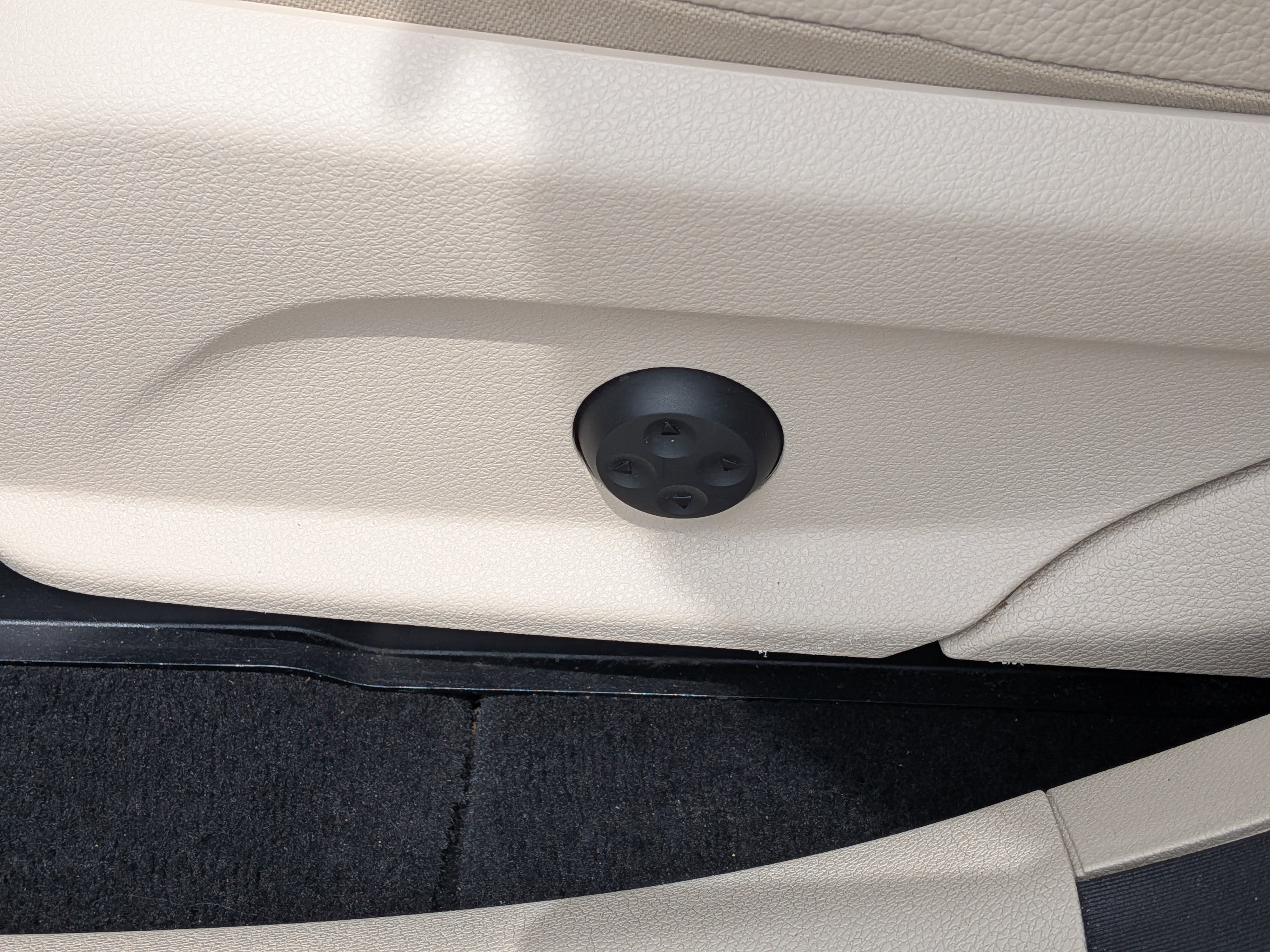 Used 2019 Mercedes-Benz GLC 300 image 21