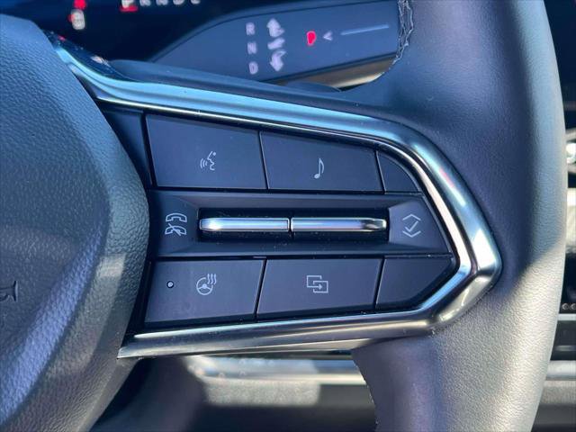 Used 2026 Chevrolet Equinox LT image 22