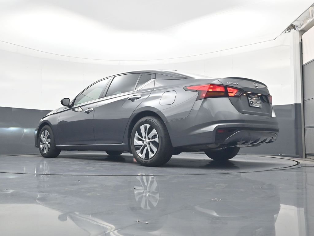 Used 2025 Nissan Altima 2.5 S image 21