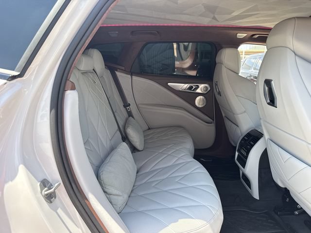 Used 2025 BMW XM AWD/4WD image 29