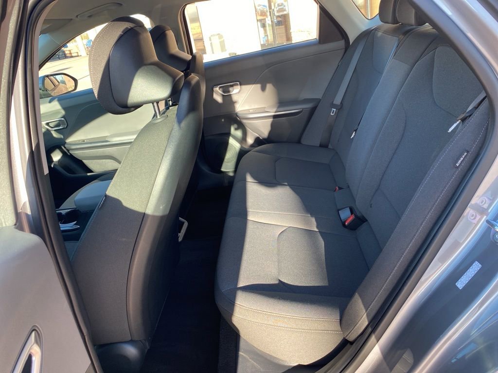 Certified 2025 Kia K4 FWD image 14