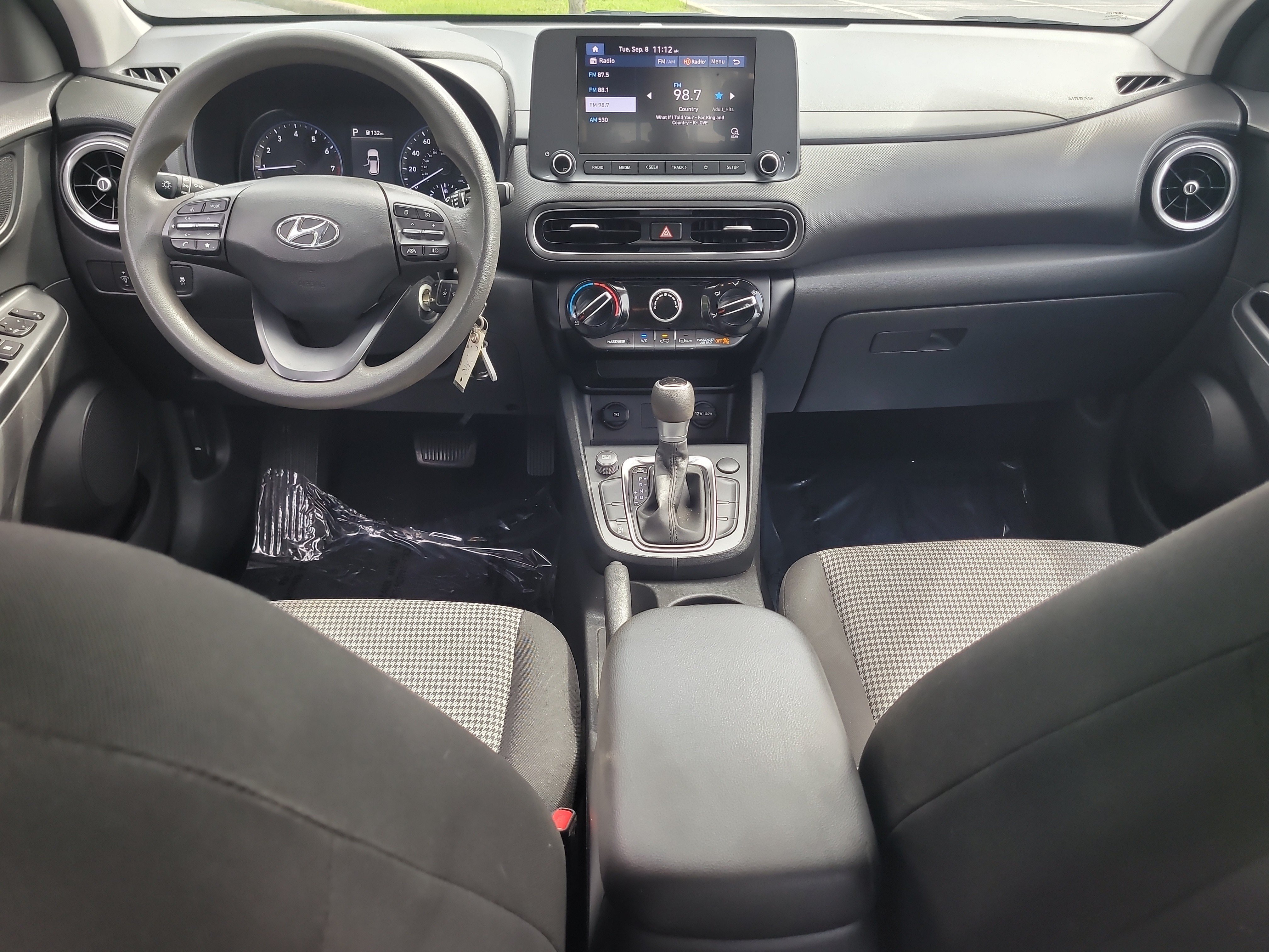 Used 2022 Hyundai Kona SE FWD image 15