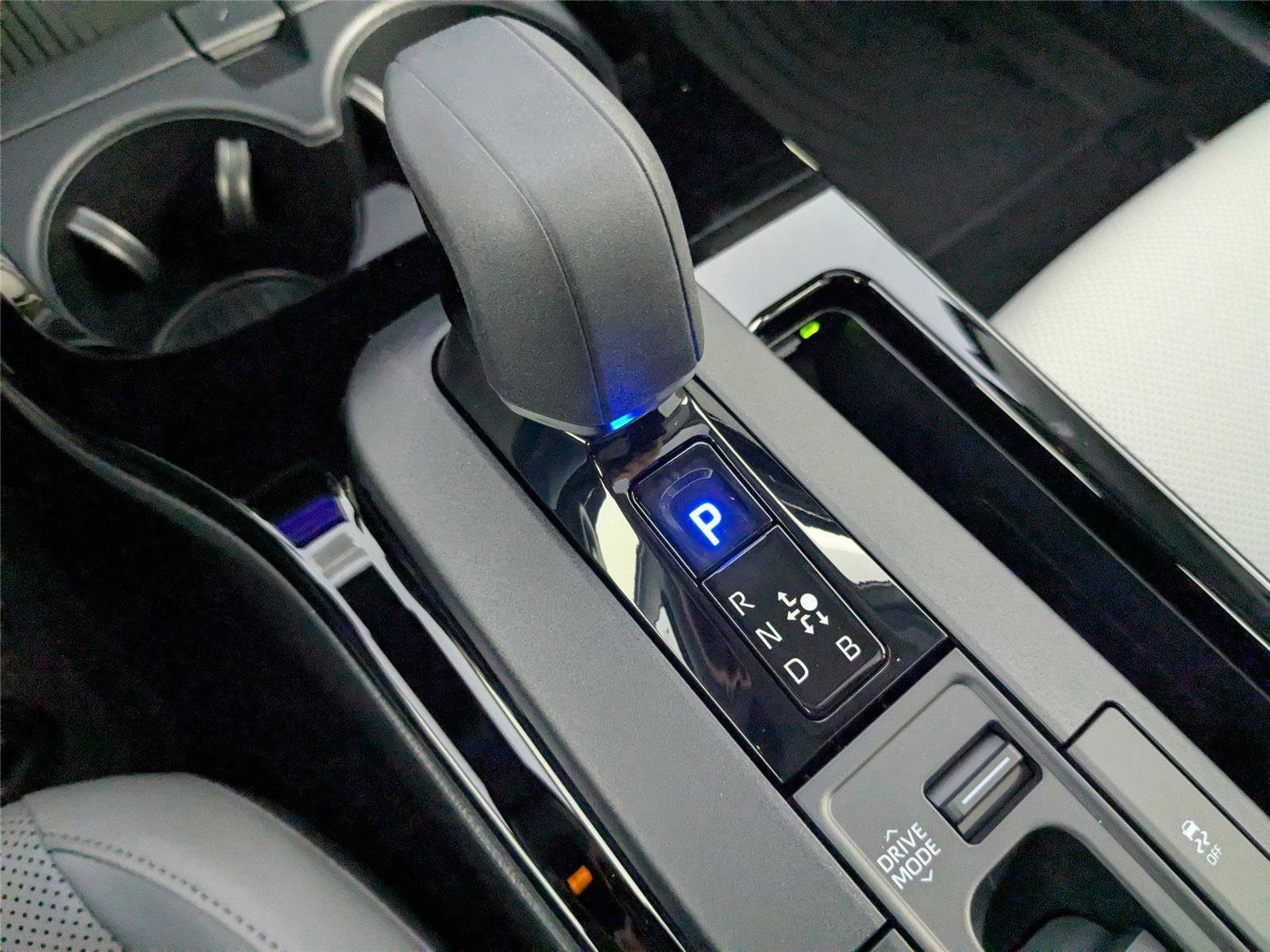 New 2026 Toyota Prius XLE image 18