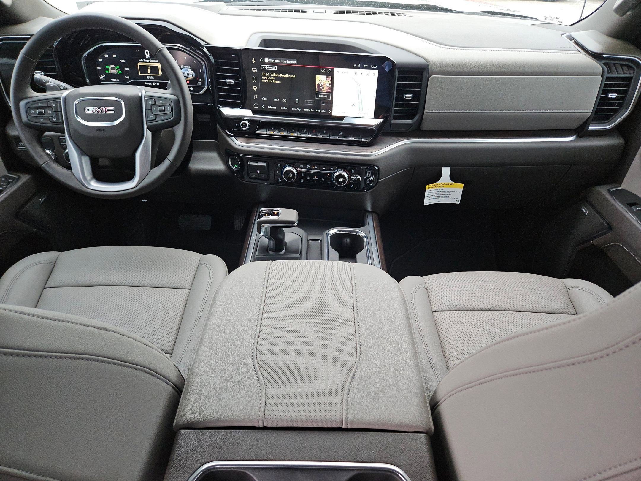 Used 2025 GMC Sierra 1500 SLT RWD image 16