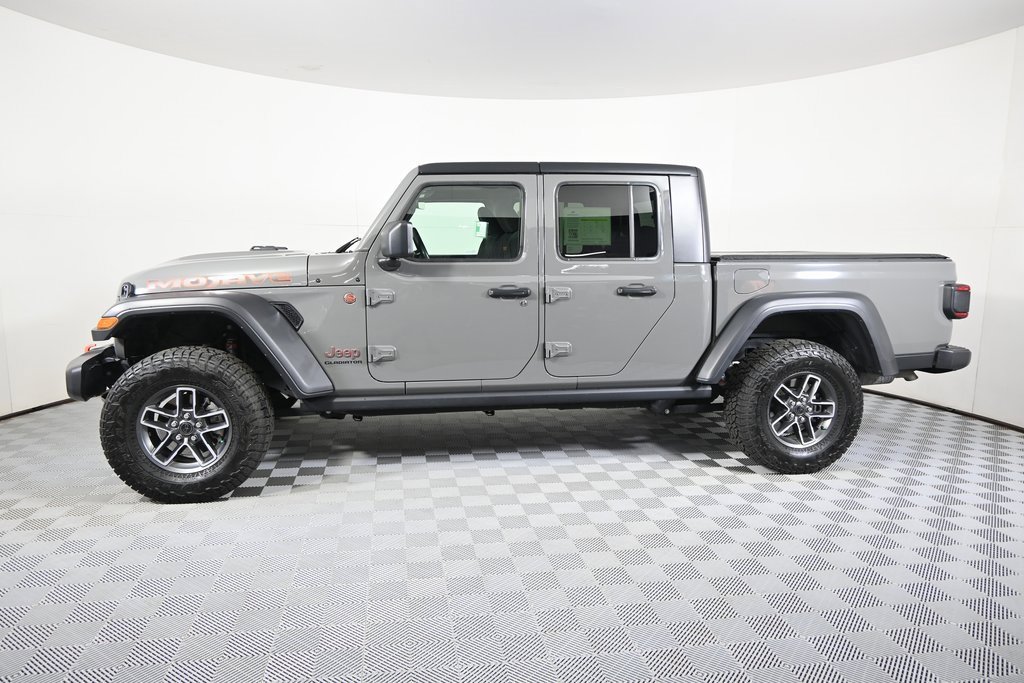 Used 2021 Jeep Gladiator Mojave image 2
