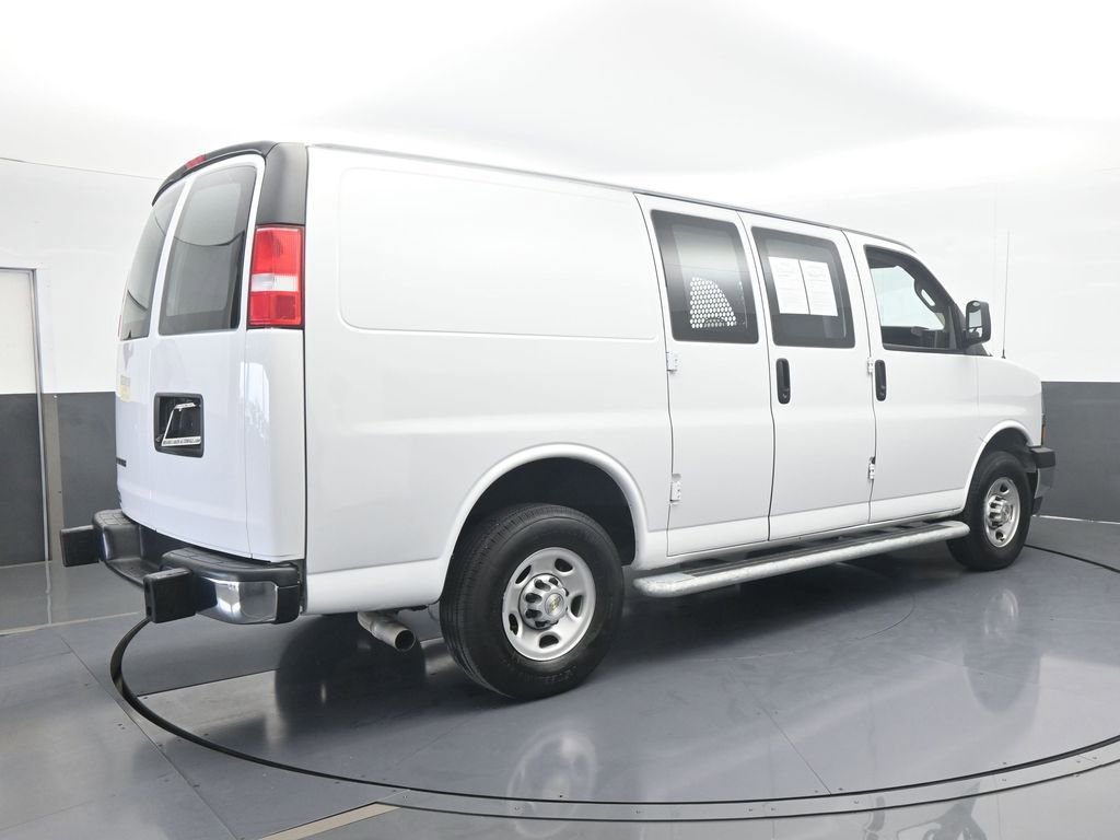 Used 2024 Chevrolet Express 2500 w/ Driver Convenience Package image 6