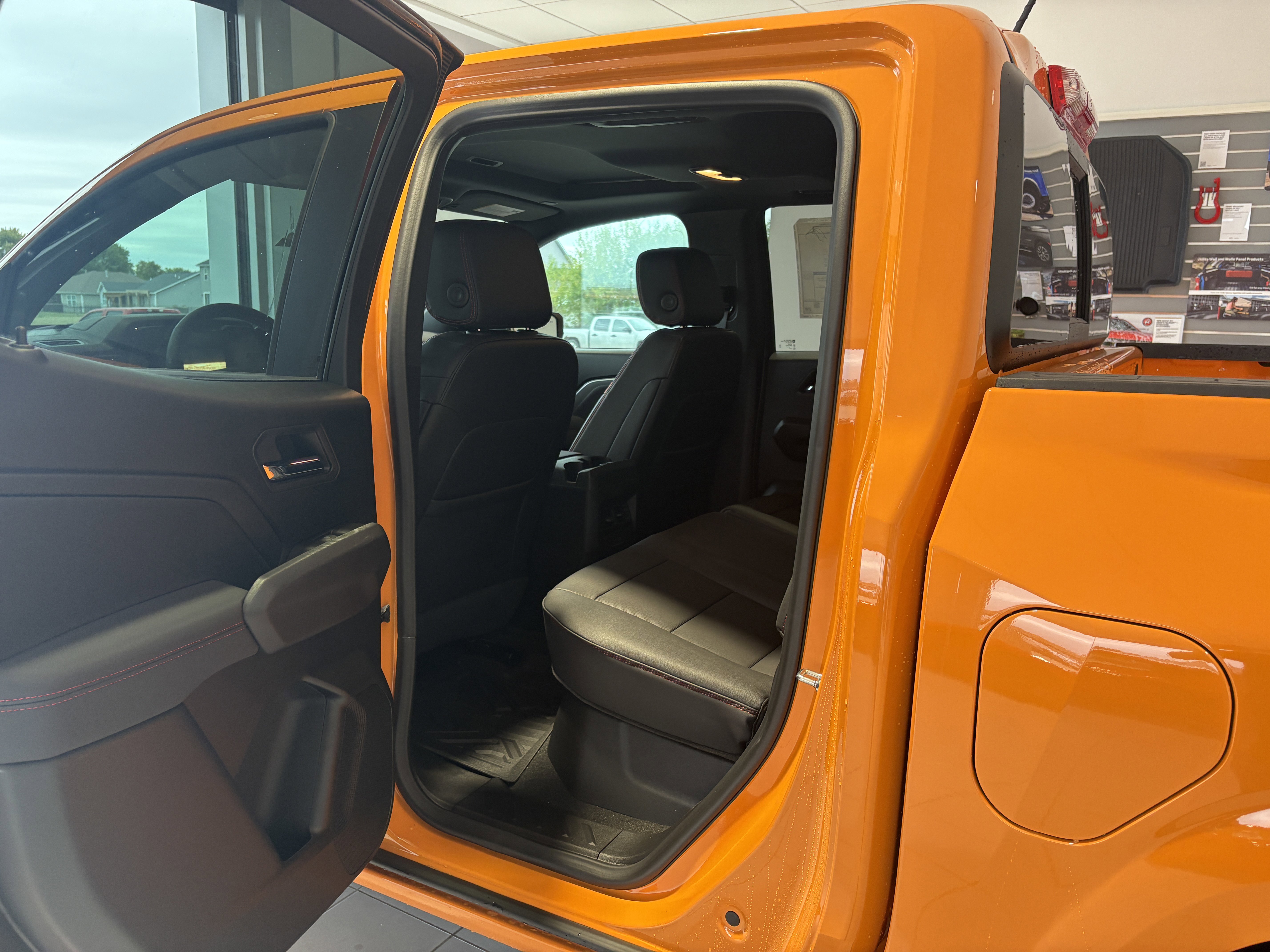 New 2026 Chevrolet Colorado Z71 w/ Technology Package image 21