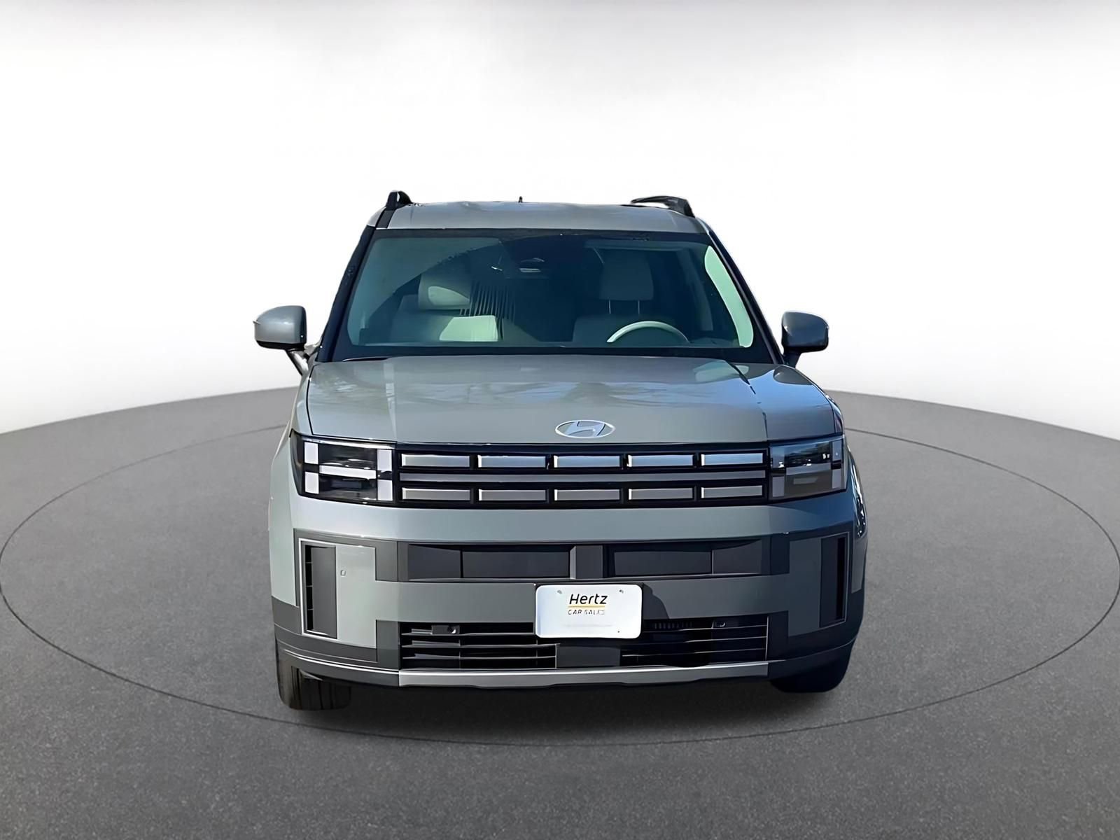 Used 2025 Hyundai Santa Fe SEL image 3