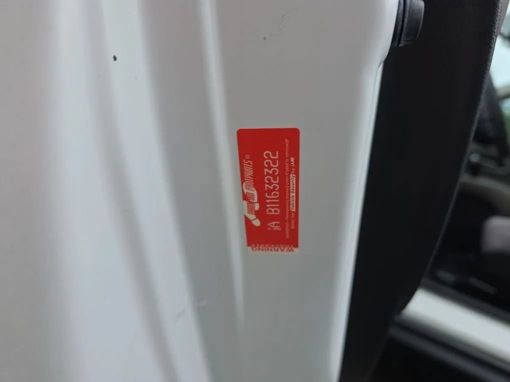 Used 2018 Honda HR-V EX image 49