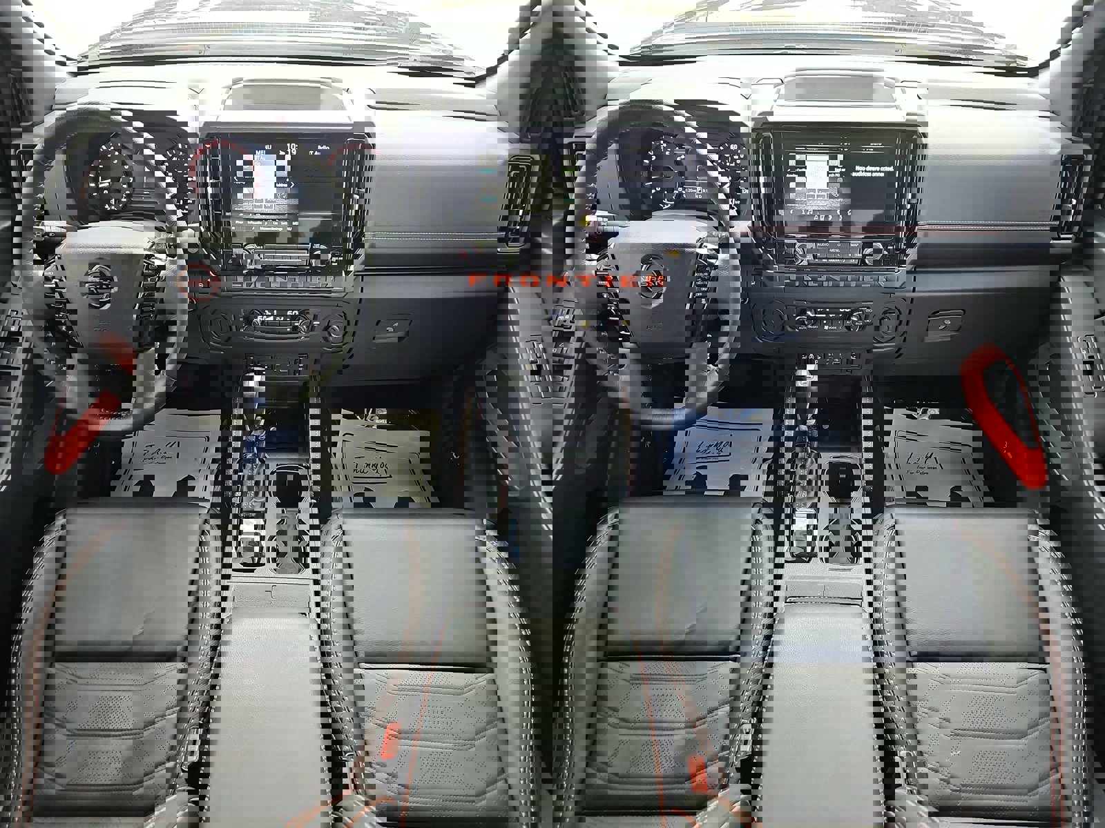 Used 2025 Nissan Frontier Pro-X w/ Pro Premium Package image 9