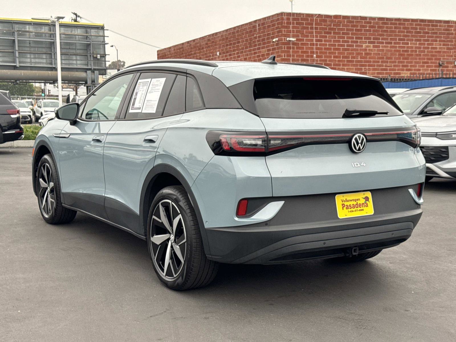 Certified 2023 Volkswagen ID.4 Pro S image 3