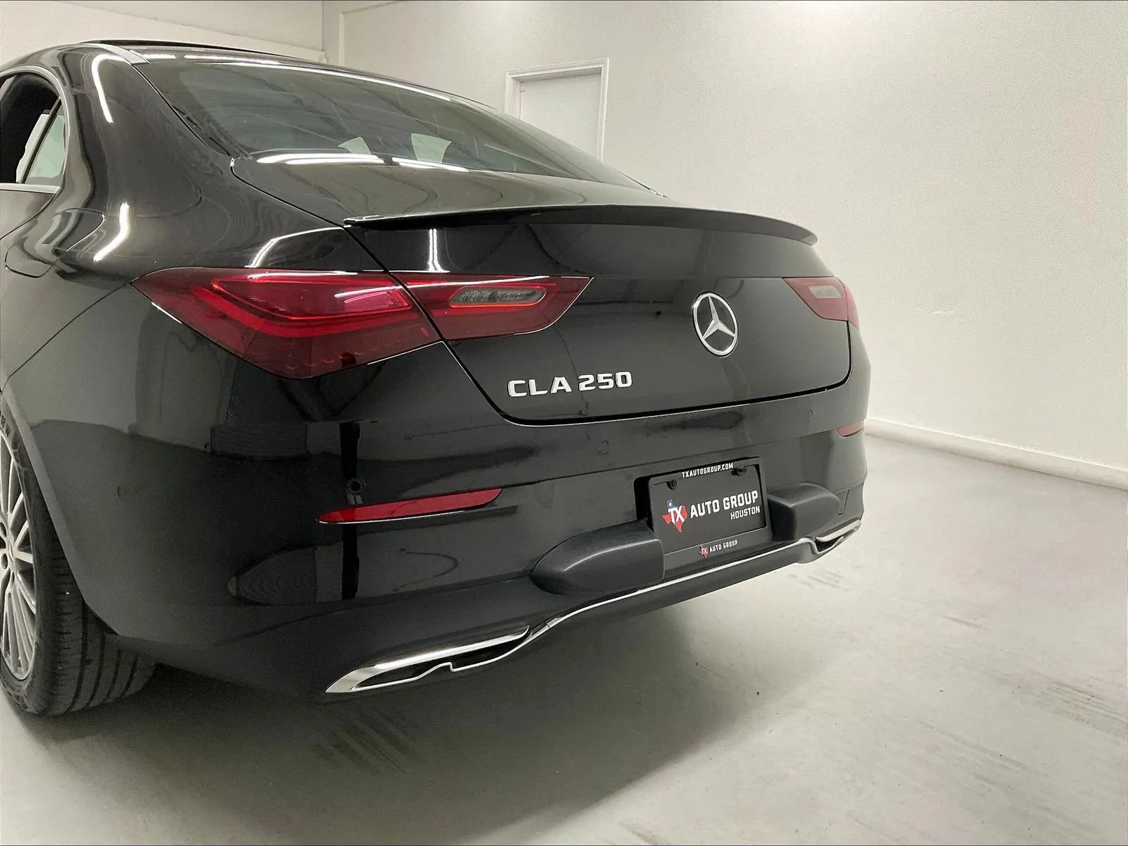 Used 2024 Mercedes-Benz CLA 250 image 46