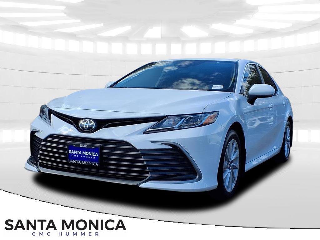 Used 2022 Toyota Camry LE