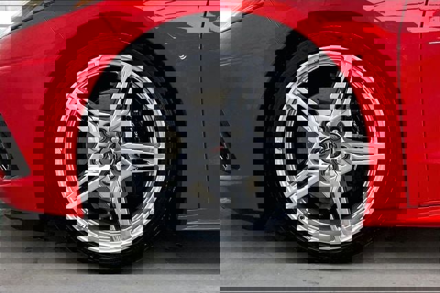 Used 2025 Chevrolet Corvette Stingray Coupe w/ Battery Protection Package image 10