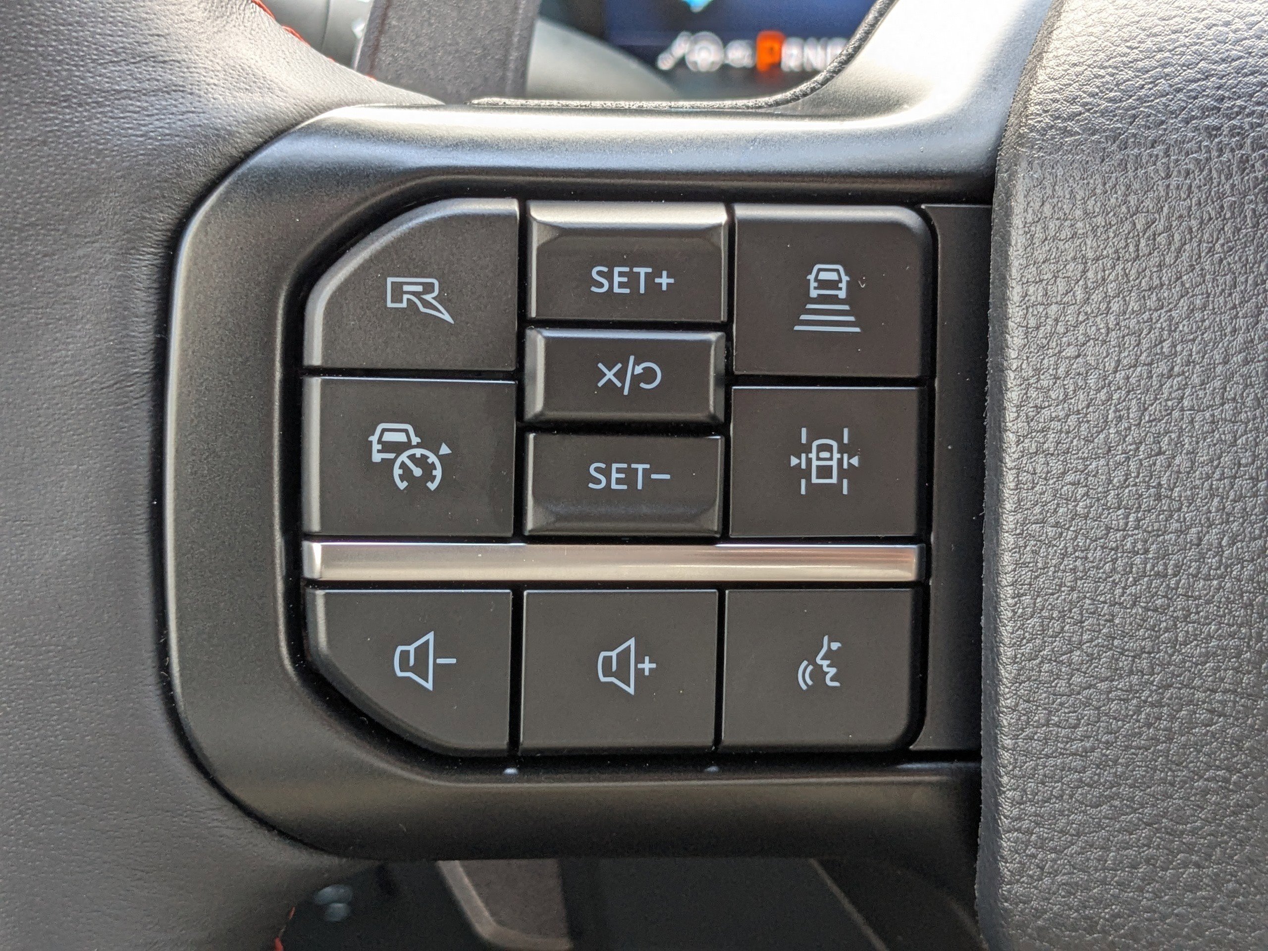 Used 2025 Ford F150 Raptor image 26