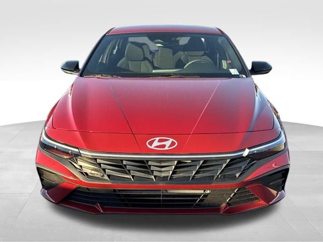 New 2026 Hyundai Elantra Sport FWD image 7