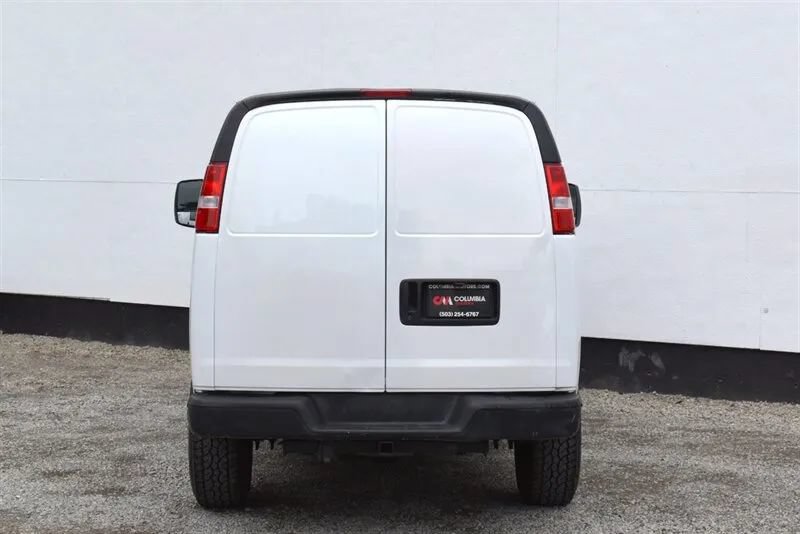 Used 2006 Chevrolet Express 3500 RWD image 4