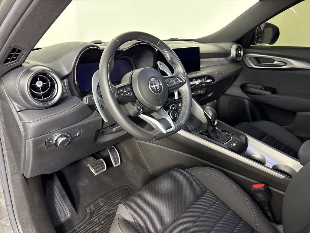 Used 2024 Alfa Romeo Tonale Ti image 15