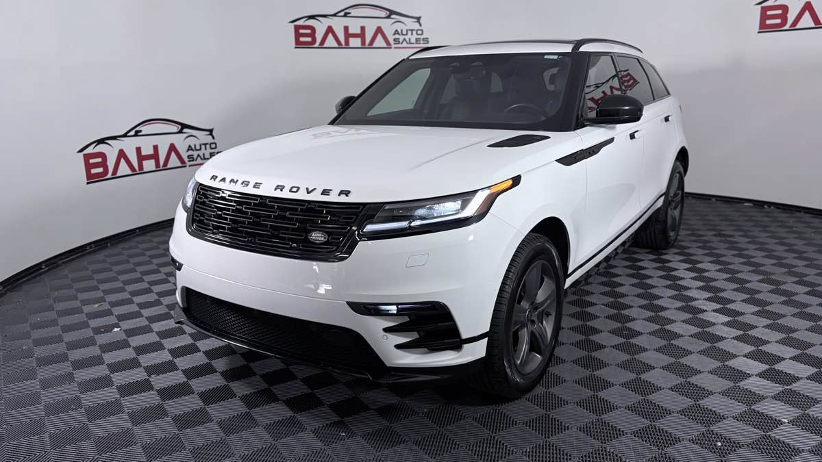 Used 2025 Land Rover Range Rover Velar Dynamic SE AWD/4WD image 3