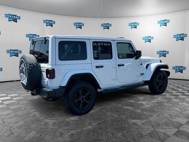 Certified 2022 Jeep Wrangler Unlimited Sahara AWD/4WD image 6