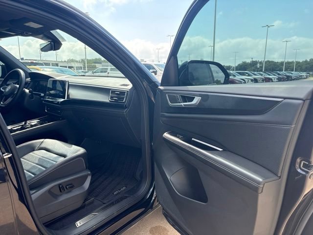 Used 2024 Volkswagen Atlas Cross Sport SEL R-Line AWD/4WD image 45