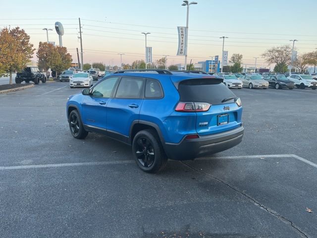 Used 2020 Jeep Cherokee Latitude Plus image 12