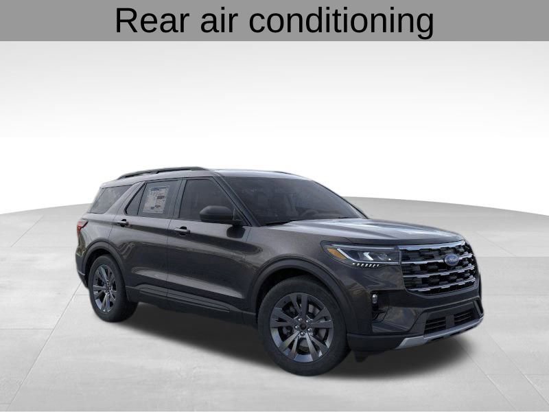 New 2026 Ford Explorer Active w/ Active Comfort Package image 8