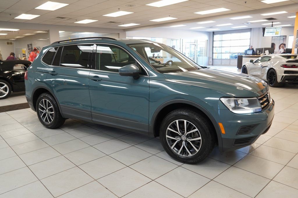Used 2019 Volkswagen Tiguan S image 14