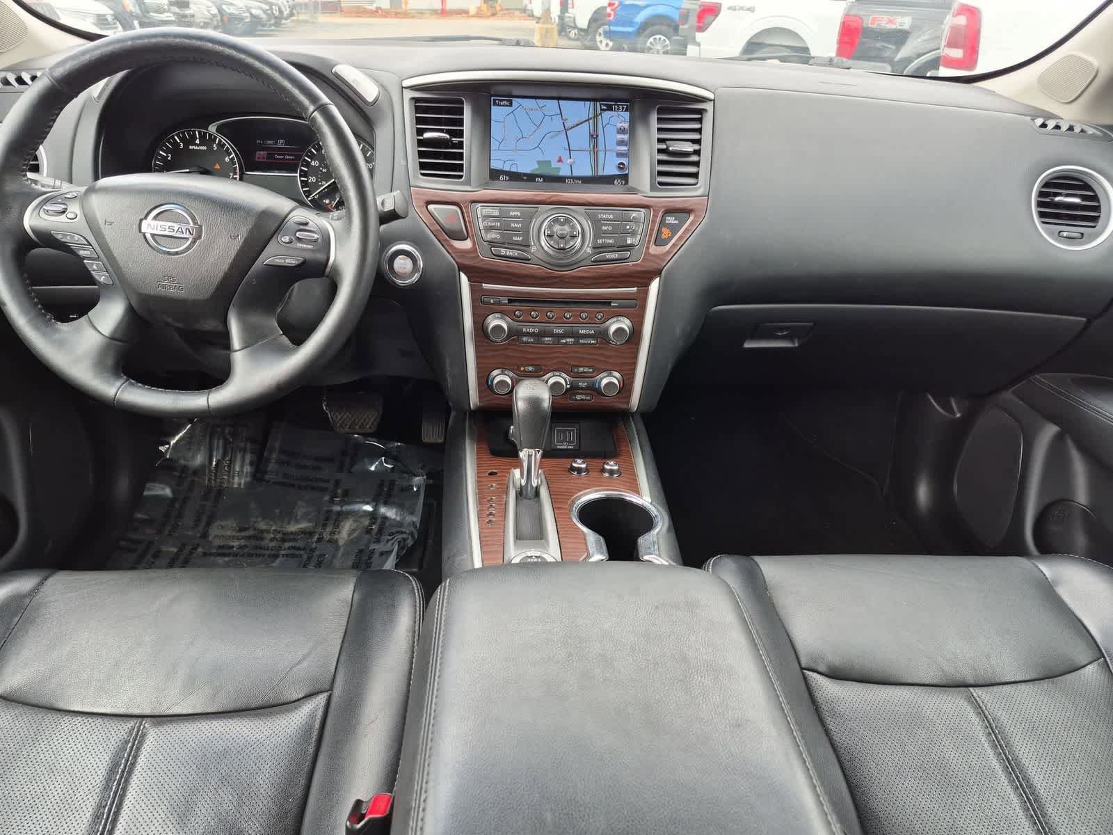 Used 2019 Nissan Pathfinder Platinum AWD/4WD image 15