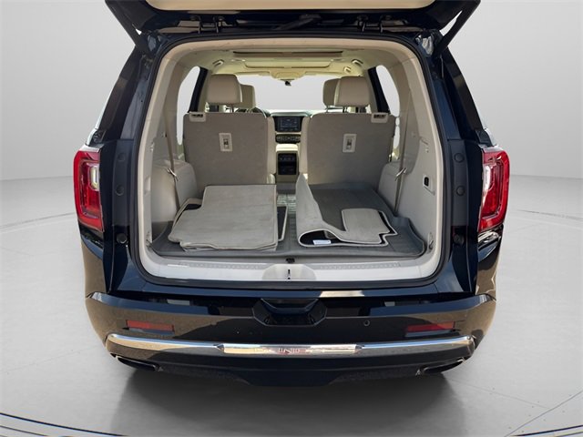 Used 2021 GMC Acadia Denali image 23