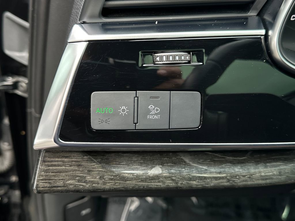 Used 2022 Audi Q7 2.0T Premium image 21