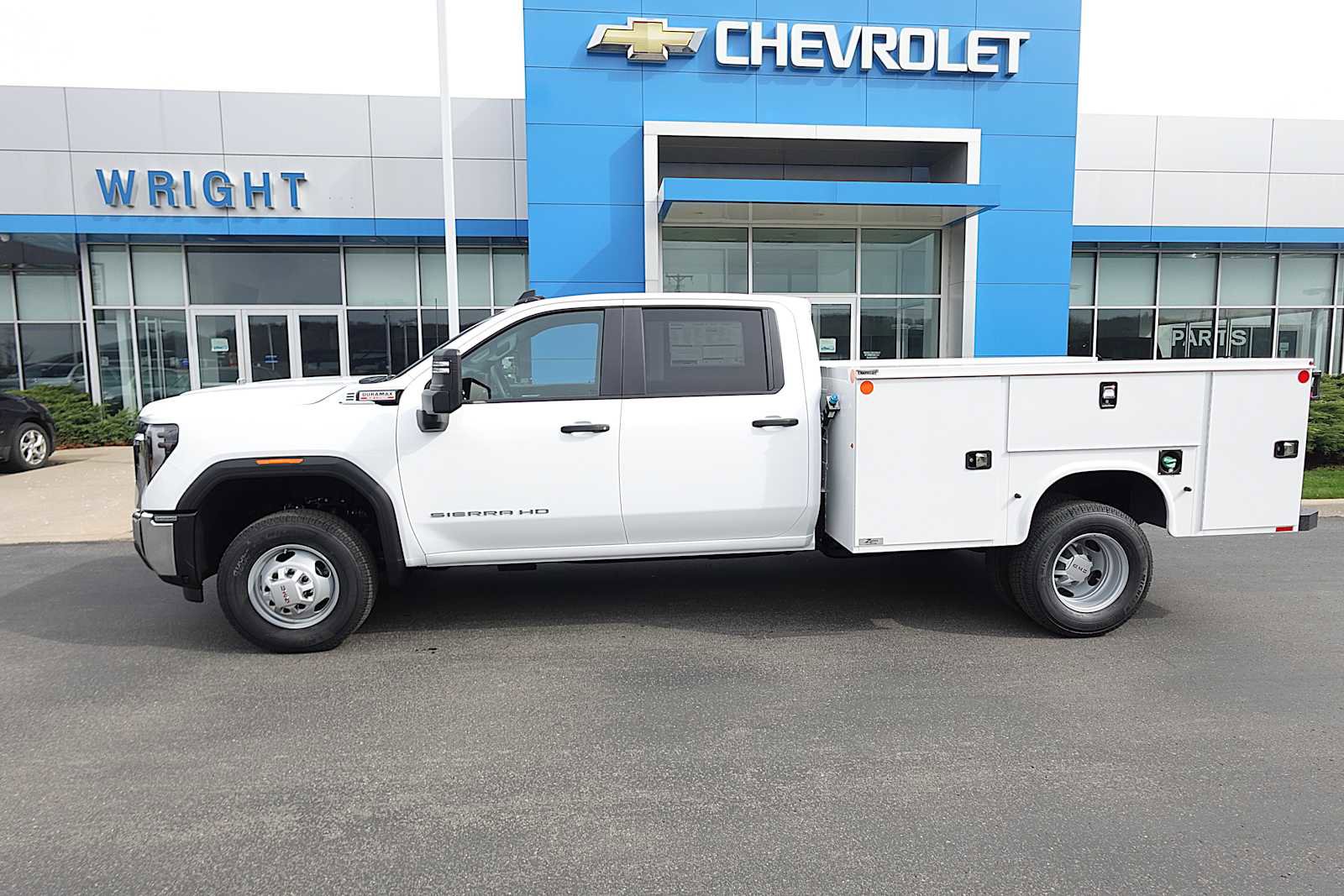 New 2026 GMC Sierra 3500 Pro w/ Convenience Package AWD/4WD image 2