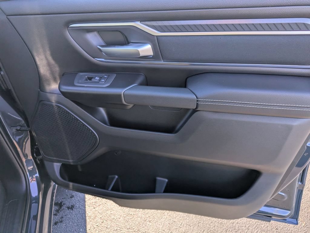 New 2026 RAM 1500 Big Horn AWD/4WD image 29