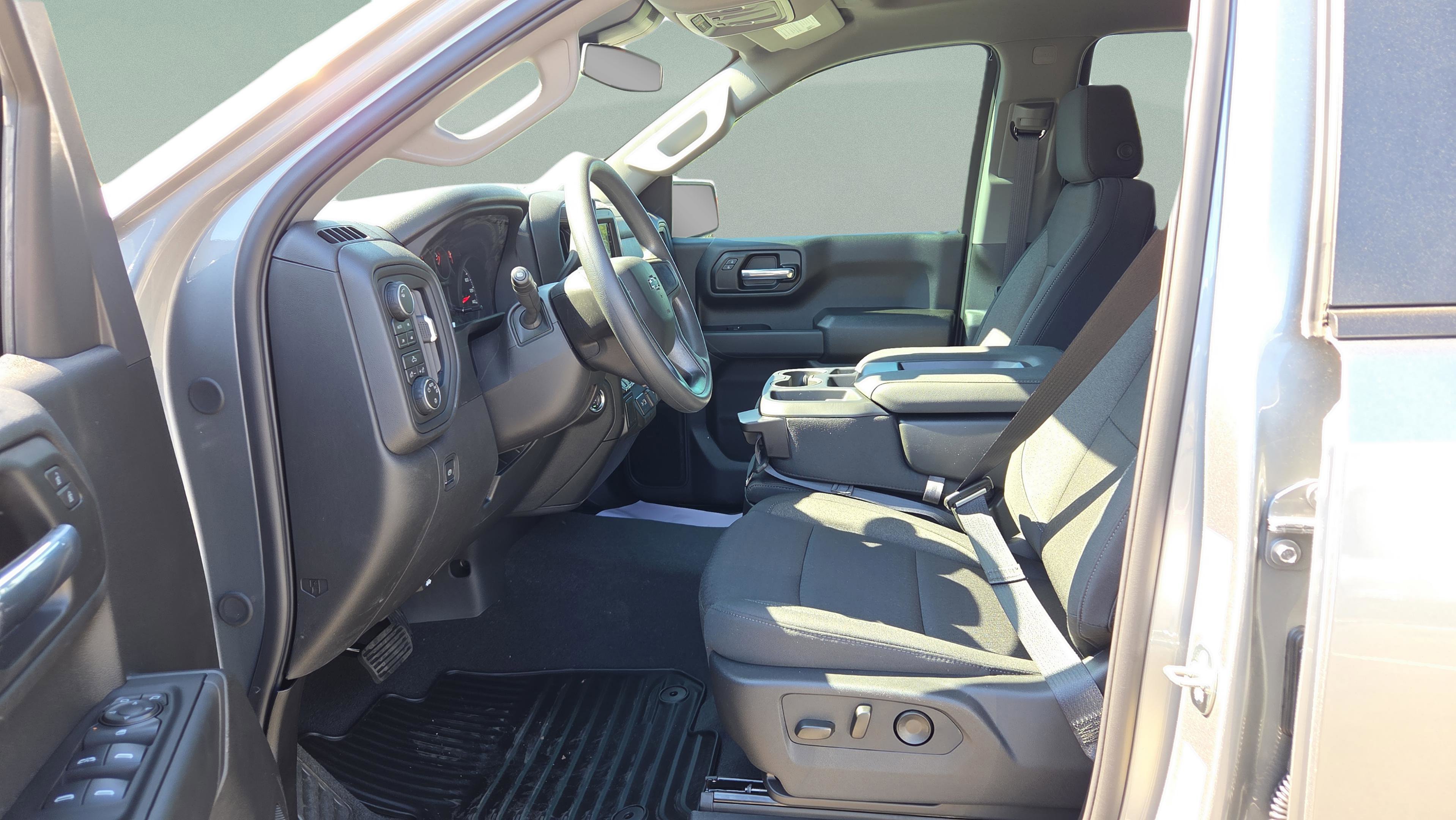 New 2026 Chevrolet Silverado 1500 Custom Trail Boss w/ Dark Appearance Package AWD/4WD image 11