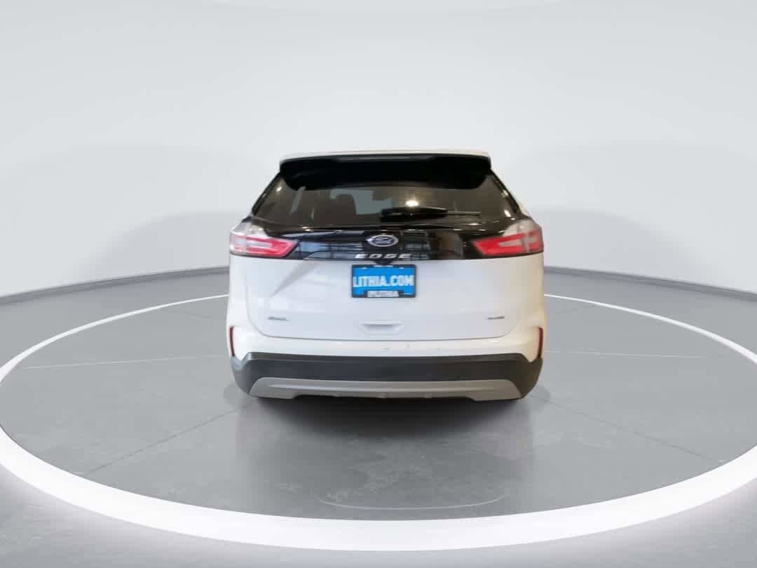 Used 2024 Ford Edge SEL AWD/4WD image 7