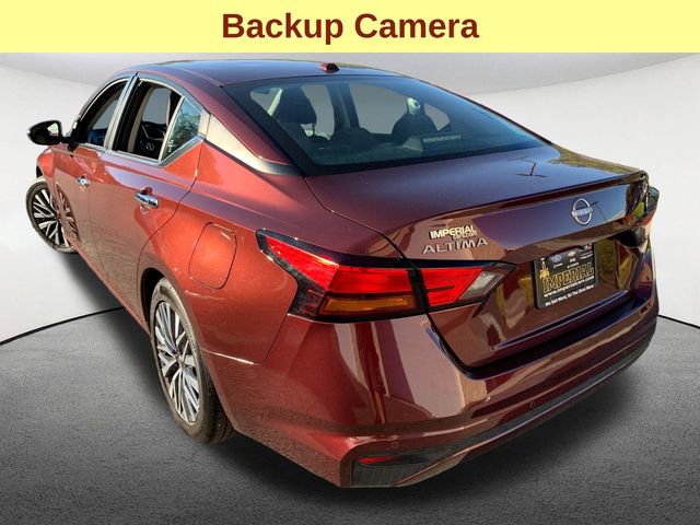 Used 2024 Nissan Altima 2.5 SV image 10