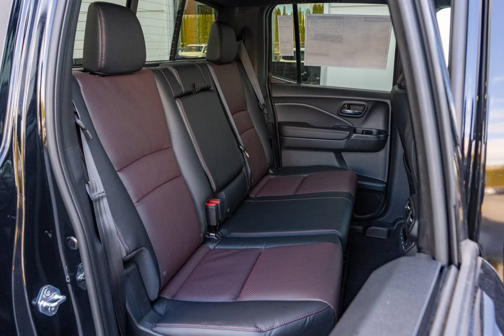 New 2026 Honda Ridgeline Black Edition image 15