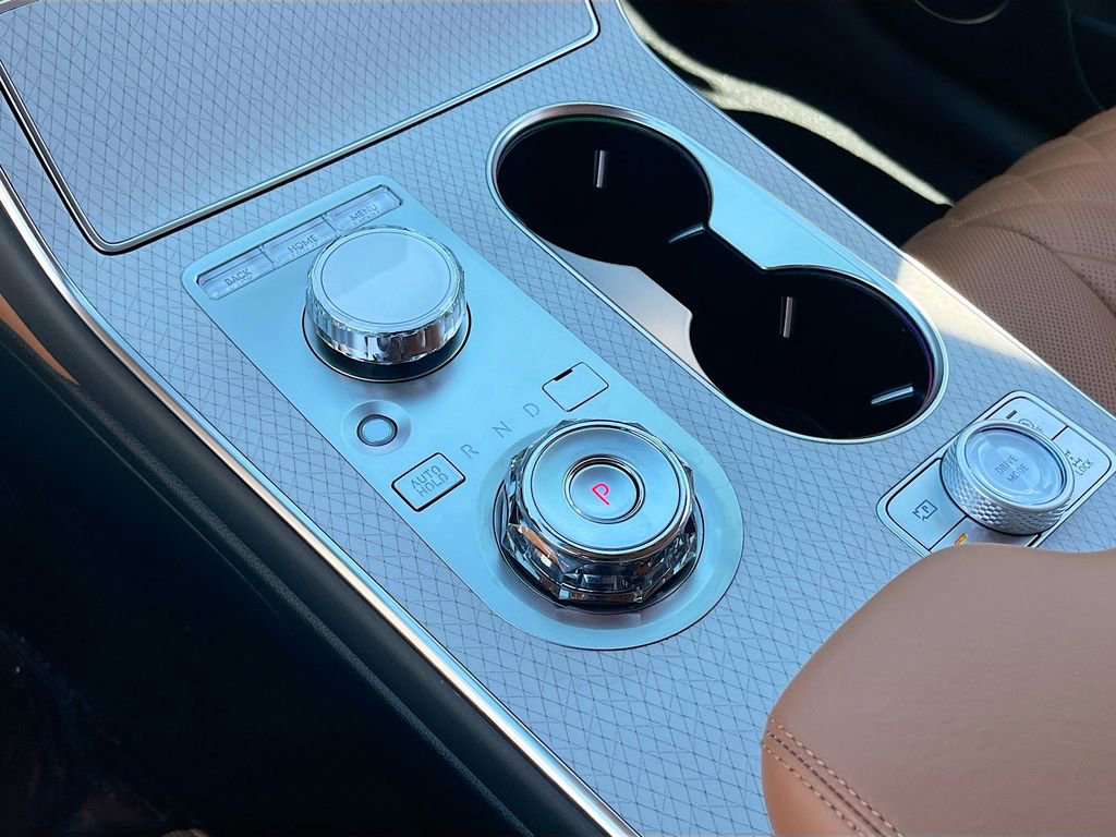 Used 2025 Genesis GV80 3.5T Prestige image 17