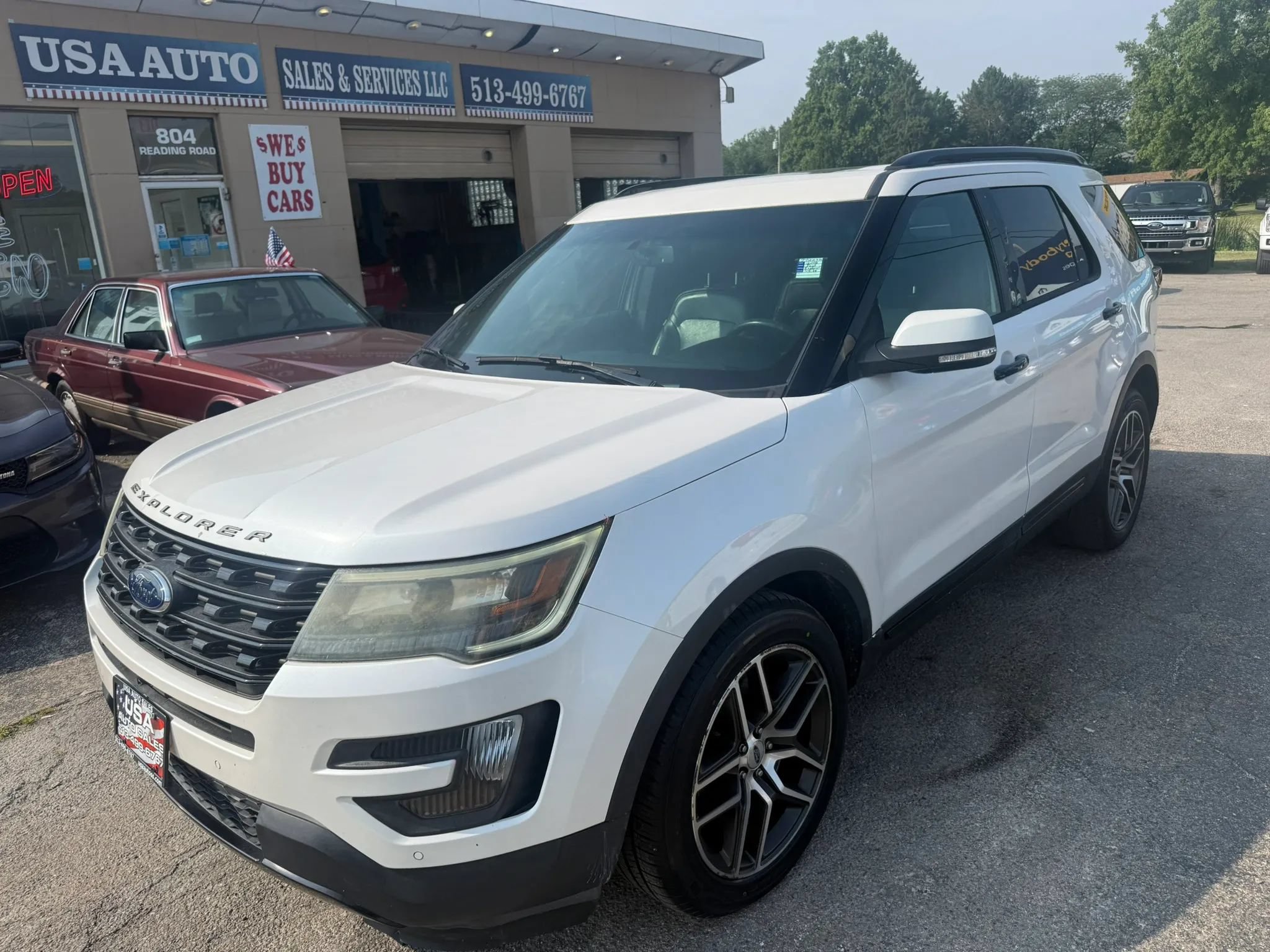 Used 2016 Ford Explorer Sport w/ Equipment Group 401A AWD/4WD image 2