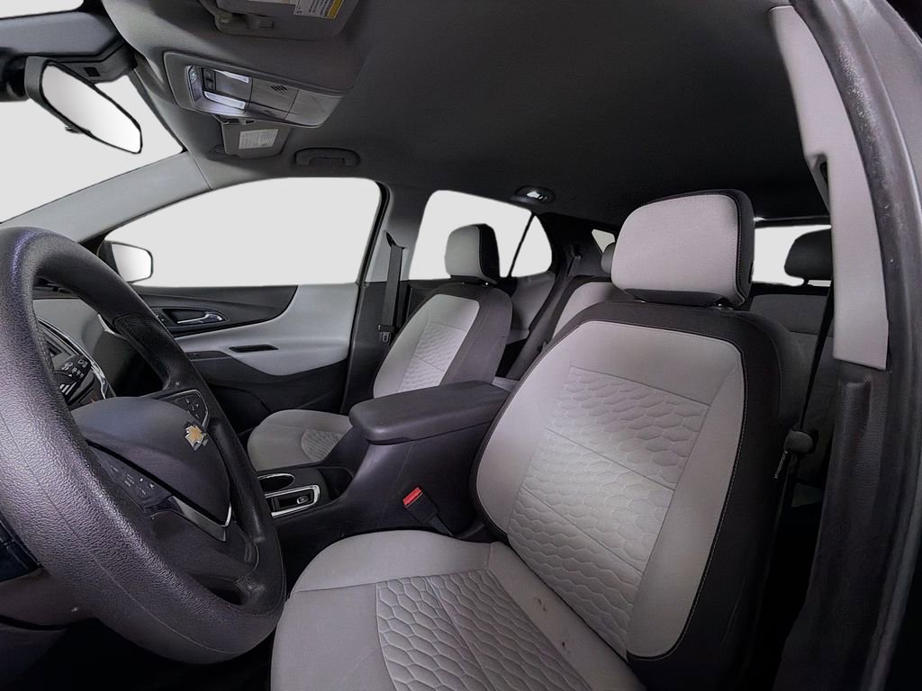 Used 2020 Chevrolet Equinox LS w/ LS Convenience Package image 13