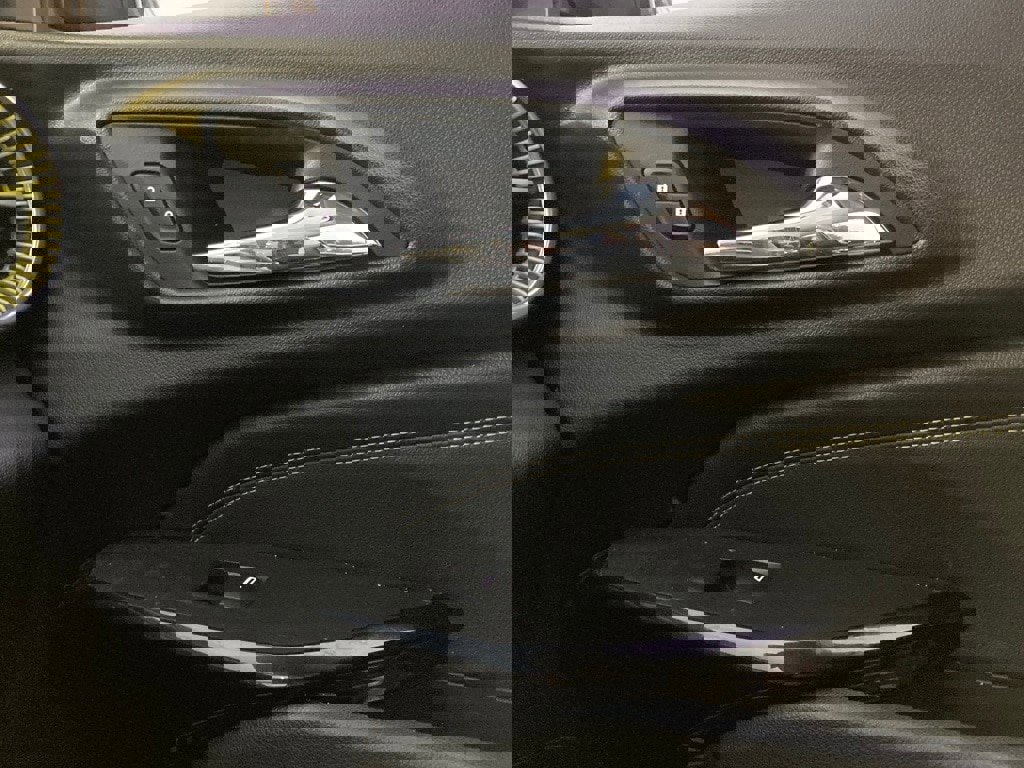 Used 2024 Chevrolet Trax LT image 24